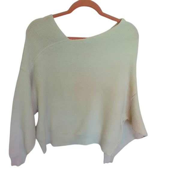 Free People Cream Oversized Slouchy Knit Sweater Women’s Small - Picture 2 of 3